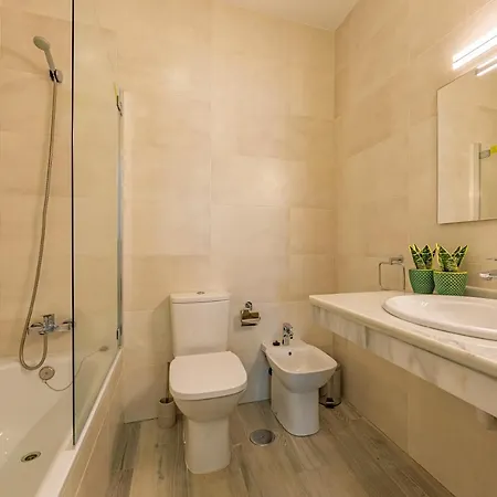 Apartment Large Terrace, Swimming Pool, Private Garage And Fiber Tarifa