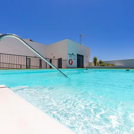 Apartment Large Terrace, Swimming Pool, Private Garage And Fiber *