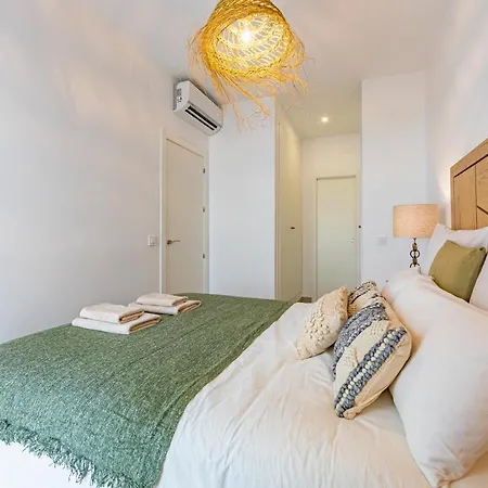 Apartment Large Terrace, Swimming Pool, Private Garage And Fiber Tarifa