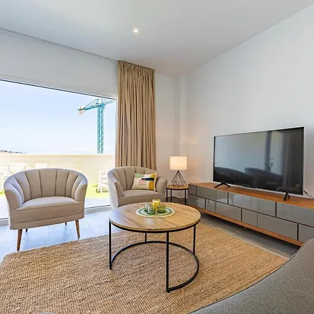 Large Terrace, Swimming Pool, Private Garage And Fiber Apartment Tarifa