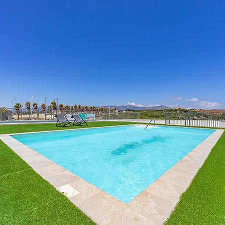 Large Terrace, Swimming Pool, Private Garage And Fiber * Tarifa