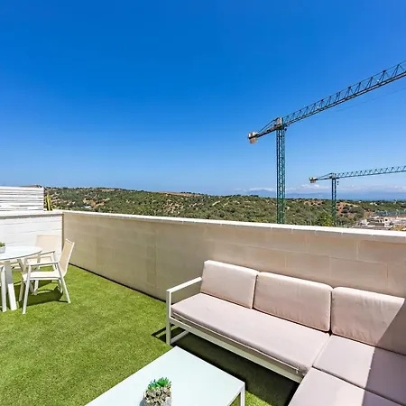 Large Terrace, Swimming Pool, Private Garage And Fiber Apartment